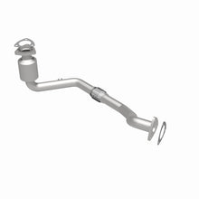 Load image into Gallery viewer, MagnaFlow Direct Fit Catalytic Converter 00-03 Saturn LS Series/LW Series 3.0L Front (49 State)