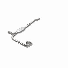 Load image into Gallery viewer, MagnaFlow Direct Fit Catalytic Converter 02-03 Ram 1500 4.7