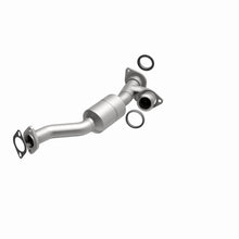 Load image into Gallery viewer, MagnaFlow Direct Fit Catalytic Converter 01-03 Montero 3L Passenger Side Front OEM
