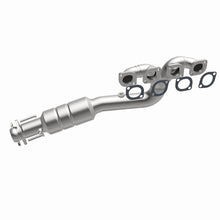 Load image into Gallery viewer, MagnaFlow Direct Fit Catalytic Converter 02-03 BMW 745i 4.4L D/S