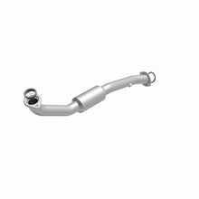 Load image into Gallery viewer, MagnaFlow Direct Fit Catalytic Converter 2009-2012 Highlander 2.7 L Underbody