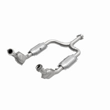 Load image into Gallery viewer, MagnaFlow Direct Fit Catalytic Converter 99-01 Ford Mustang 3.8L