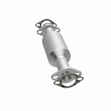 Load image into Gallery viewer, MagnaFlow California Direct Fit Catalytic Converter 91-92 Suzuki Sidekick 1.6L