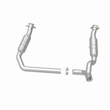 Load image into Gallery viewer, MagnaFlow Direct Fit Catalytic Converter 09-13 Dodge Ram 1500 Pickup 4.7L