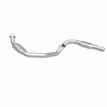 Load image into Gallery viewer, MagnaFlow Direct Fit Catalytic Converter 03-05 Express 2500 4.8L Driver Side