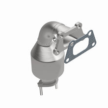 Load image into Gallery viewer, MagnaFlow Direct Fit Catalytic Converter 10-11 Equinox 3.0L Underbody