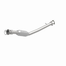 Load image into Gallery viewer, MagnaFlow Direct Fit Catalytic Converter 05-06 Equinox 3.4L OEM