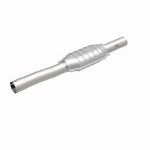 Load image into Gallery viewer, MagnaFlow Direct Fit Catalytic Converter 01-04 Jeep G/C 4.0L OEM