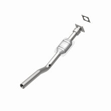 Load image into Gallery viewer, MagnaFlow Direct Fit Catalytic Converter 98-99 Chrysler Cirrus 2.4