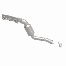 Load image into Gallery viewer, MagnaFlow Direct Fit Catalytic Converter 08-09 528i 3.0L Front