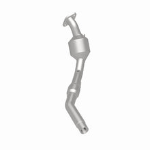 Load image into Gallery viewer, MagnaFlow Direct Fit Catalytic Converter 02-03 Freelander 2.5L
