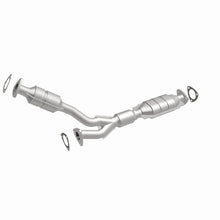 Load image into Gallery viewer, MagnaFlow Direct Fit Catalytic Converter 00-03 Saturn LS Series/LW Series 3.0L Rear (49 State)