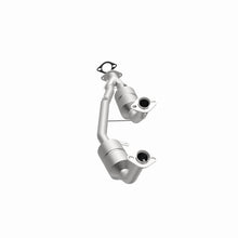 Load image into Gallery viewer, MagnaFlow Direct Fit Catalytic Converter 98 Ford Windstar 3.8L Assm