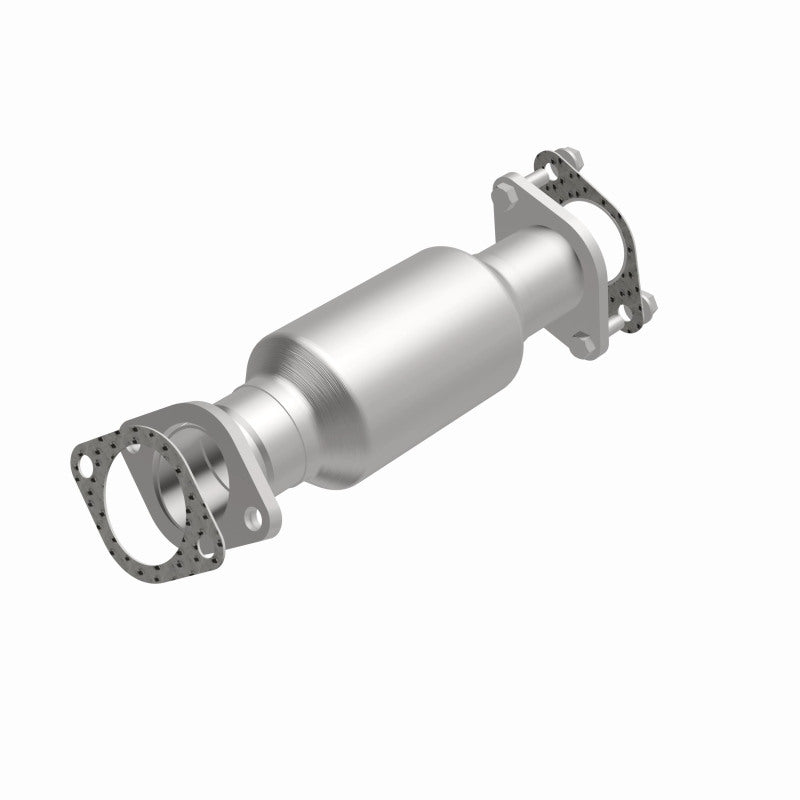MagnaFlow Direct Fit Catalytic Converter 2011 Kia Sorento 3.5 Underbody