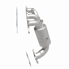 Load image into Gallery viewer, MagnaFlow DF Cat Conv 07-11 Chrysler Sebring 2.7L Rr Manifold/08-10 Dodge Avenger 2.7L Rear Manifold