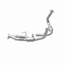 Load image into Gallery viewer, MagnaFlow Direct Fit Catalytic Converter 05-06 Gr Cherokee 4.7 OEM