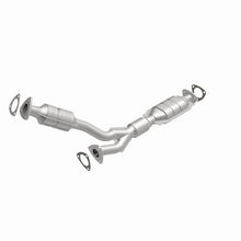 Load image into Gallery viewer, MagnaFlow Direct Fit Catalytic Converter 00-03 Saturn LS Series/LW Series 3.0L Rear (49 State)