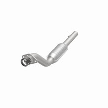 Load image into Gallery viewer, MagnaFlow Direct Fit Catalytic Converter 96 Buick LeSabre 3.8L