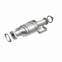 Load image into Gallery viewer, MagnaFlow Direct Fit Catalytic Converter 96-00 Dodge Avenger 2.5L
