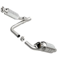 Load image into Gallery viewer, MagnaFlow Direct Fit Catalytic Converter 05-07 Dodge Durango 3.7L/4.7L