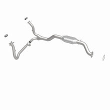 Load image into Gallery viewer, MagnaFlow Direct Fit Catalytic Converter 2000 Chevy Blazer 4.3L 4WD