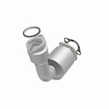 Load image into Gallery viewer, MagnaFlow Direct Fit Catalytic Converter 08-09 Pontiac G8 6.0L Underbody