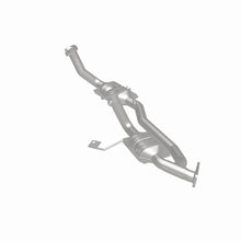 Load image into Gallery viewer, MagnaFlow Direct Fit Catalytic Converter 04 Ford Freestar 3.9L