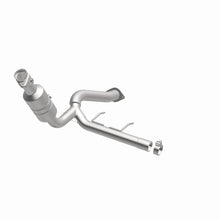 Load image into Gallery viewer, MagnaFlow Direct Fit Catalytic Converter 2009-2010 F-150 4.6 L Underbody