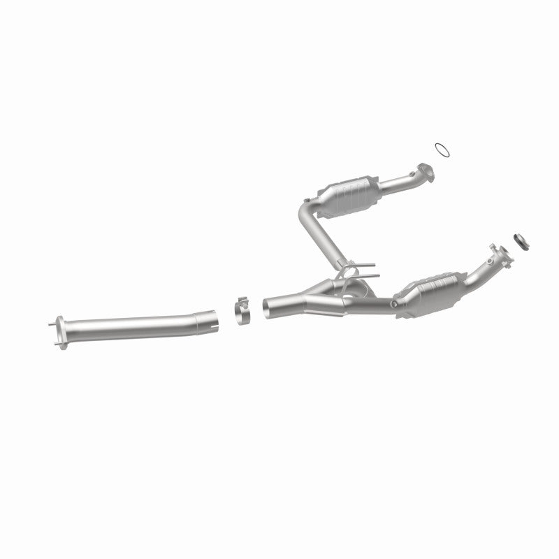 MagnaFlow Direct Fit Catalytic Converter 03- Chevy Express 4.3L/5.4L