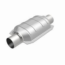 Load image into Gallery viewer, MagnaFlow Universal Catalytic Converter 2.5 inch PC2 Rear