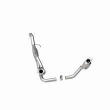 Load image into Gallery viewer, MagnaFlow Direct Fit Catalytic Converter 00-03 Dodge Dakota 4.7L 4WD (49 State)