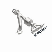 Load image into Gallery viewer, MagnaFlow Direct Fit Catalytic Converter 04-10 Mitsu Endeavor 3.8L