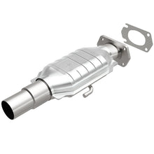 Load image into Gallery viewer, MagnaFlow Direct Fit Catalytic Converter GM 86 87