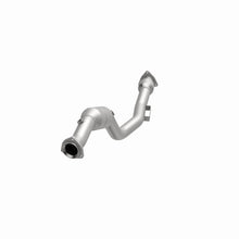 Load image into Gallery viewer, MagnaFlow Direct Fit Catalytic Converter 04/06 VW Phaeton 4.2L Front Passenger Side