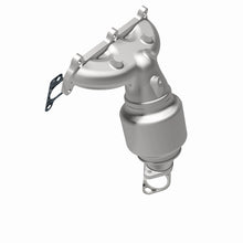 Load image into Gallery viewer, MagnaFlow Direct Fit Catalytic Converter 06 Kia Optima 2.7L