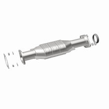 Load image into Gallery viewer, MagnaFlow Direct Fit Catalytic Converter 01-02 Montero 3.5L Rear