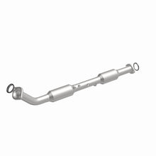 Load image into Gallery viewer, MagnaFlow Direct Fit Catalytic Converter 05-12 Toyota Tacoma L4-2.7L