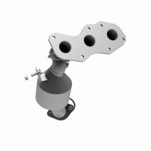 Load image into Gallery viewer, MagnaFlow Direct Fit Catalytic Converter 08-09 Toyota Highlander 3.5L
