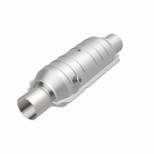 Load image into Gallery viewer, MagnaFlow Universal Catalytic Converter 2.50 OEM Angled O2