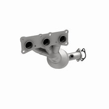 Load image into Gallery viewer, MagnaFlow Direct Fit Catalytic Converter BMW 5 06-07 Rear OEM