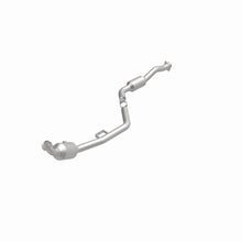 Load image into Gallery viewer, MagnaFlow Direct Fit Catalytic Converter OEM 2007 Mercedes-Benz E350 Underbody - 67.5in Length