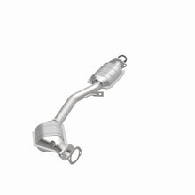 Load image into Gallery viewer, MagnaFlow Direct Fit Catalytic Converter 04 Forester 2.5L Rr CA