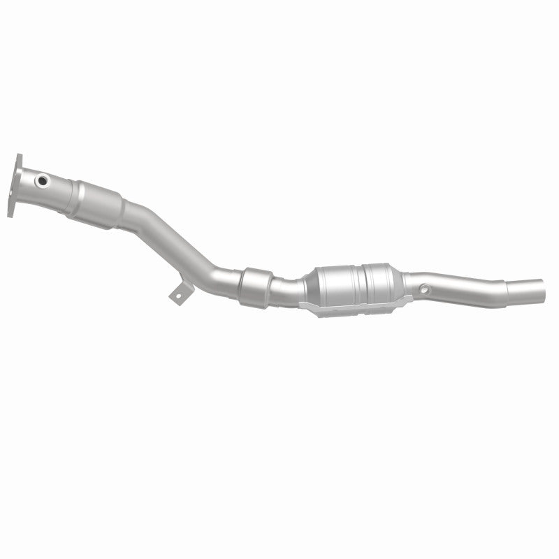 MagnaFlow Direct Fit Catalytic Converter 00-02 Audi A6 Quattro 2.7L