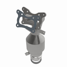 Load image into Gallery viewer, MagnaFlow Direct Fit Catalytic Converter 10-11 Honda CR-V 2.4L