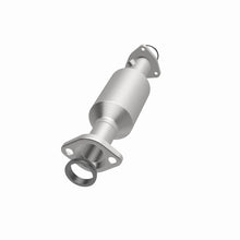 Load image into Gallery viewer, MagnaFlow Direct Fit Catalytic Converter 1995 Honda Odyssey 2.2L
