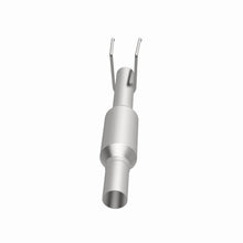 Load image into Gallery viewer, MagnaFlow Direct Fit Catalytic Converter 94-95 Dodge B150/B1500 3.9L/5.2L