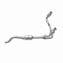 Load image into Gallery viewer, MagnaFlow Direct Fit Catalytic Converter 00-03 Durango 4WD 4.7L