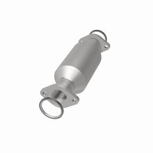 Load image into Gallery viewer, MagnaFlow Direct Fit Catalytic Converter 83-95 Toyota CA