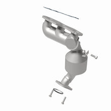 Load image into Gallery viewer, MagnaFlow Direct Fit Catalytic Converter 11-15 Sienna 3.5 Manifold