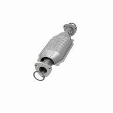 Load image into Gallery viewer, MagnaFlow Direct Fit Catalytic Converter Cavalier-Sunfire 96-97 2.2L